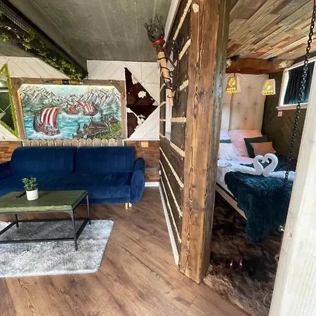 Viking Shelter Zakopane With Jacuzzi Apartment Exterior photo