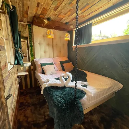 Viking Shelter Zakopane With Jacuzzi Apartment Exterior photo