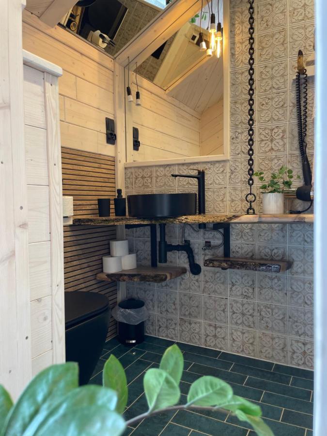 Viking Shelter With Jacuzzi Apartment *